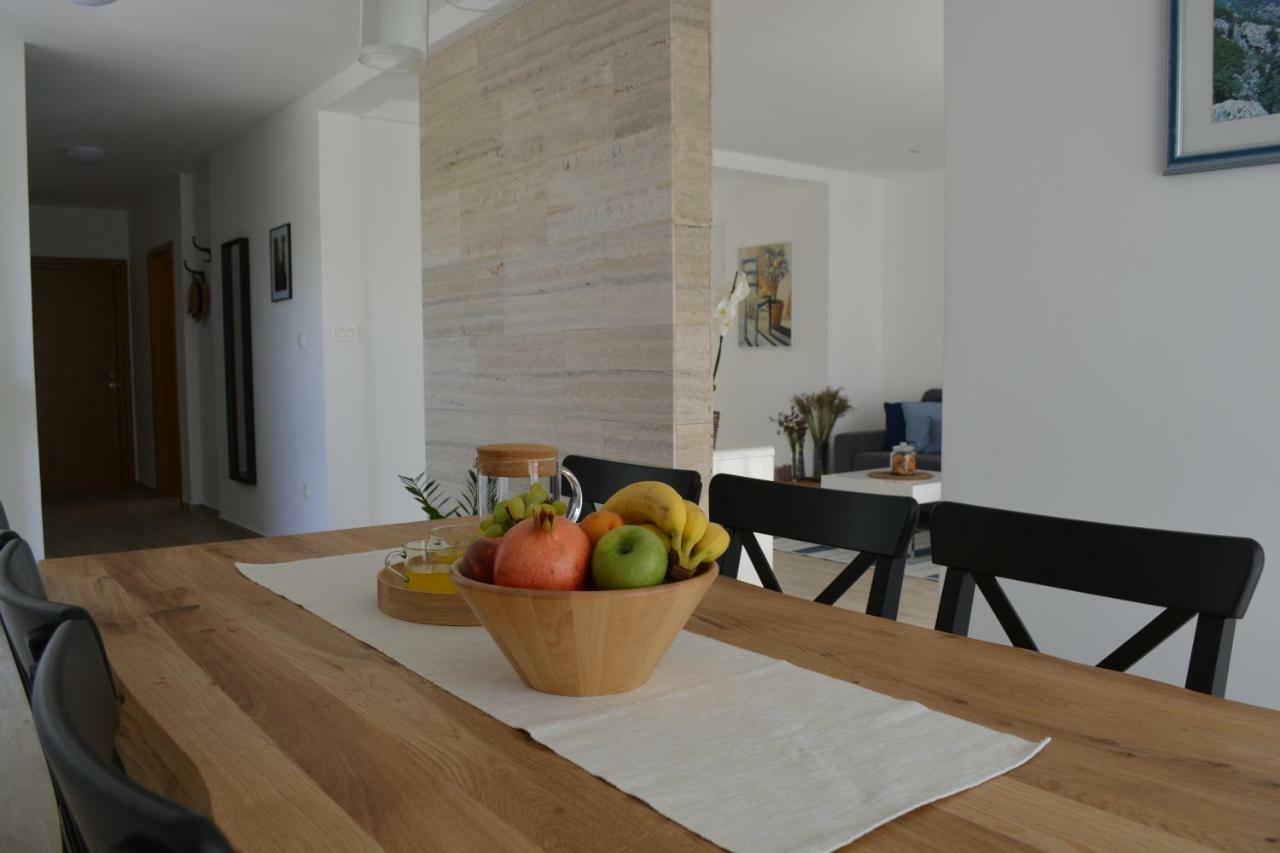 Villa Antea - Modern House With Pool Pag Town Bagian luar foto
